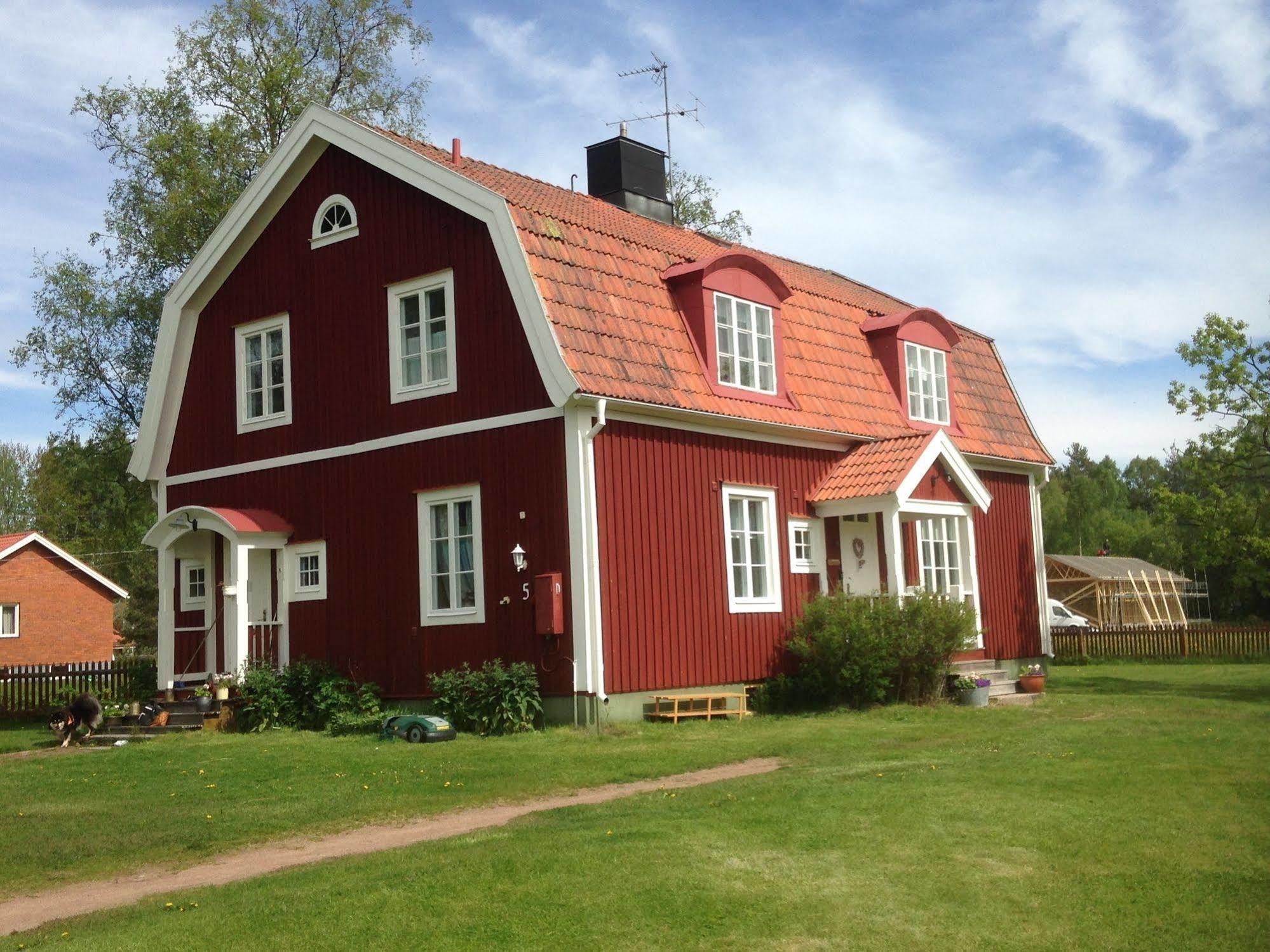 Mora Vandrarhem Och Gaesthem Vinas Luaran gambar